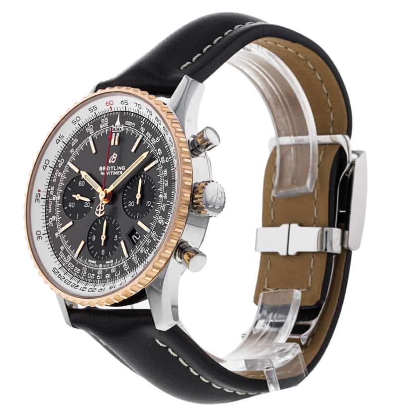 Breitling Navitimer 01 UB0121